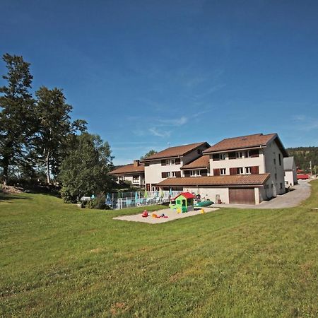 Village De Vacances Les Chevreuils Bellefontaine  외부 사진
